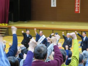 京都市長選　演説会でご挨拶