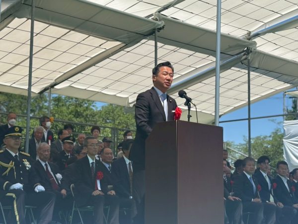 大久保駐屯地創立69周年及び第4施設団総隊65周年記念日行事に参加